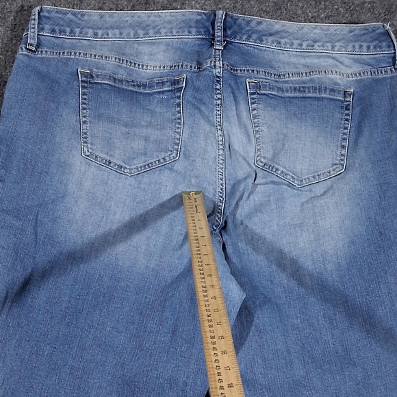 TORRID Jeans Womens 20R(40x30) Crop Boyfriend Stretch Jeans ‎ Mid Rise - Picture 11 of 15